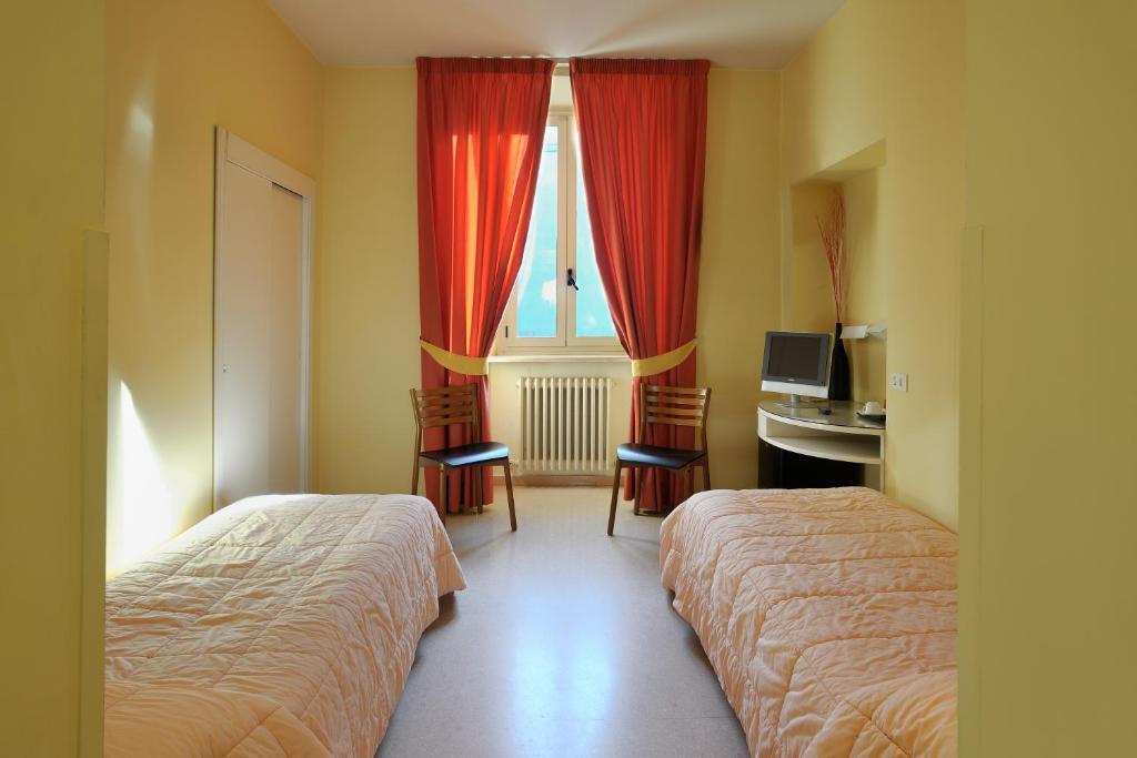 Hotel Eden Perugia Exterior photo